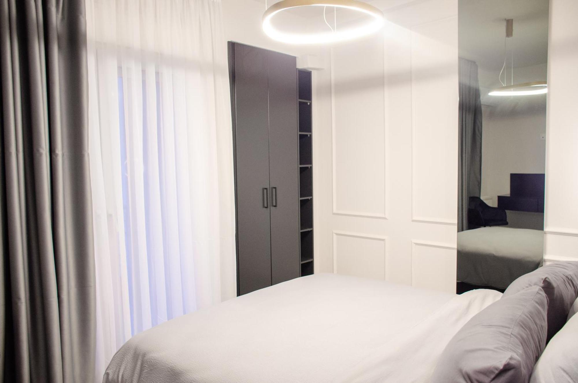 Royal Luxury Apartment *